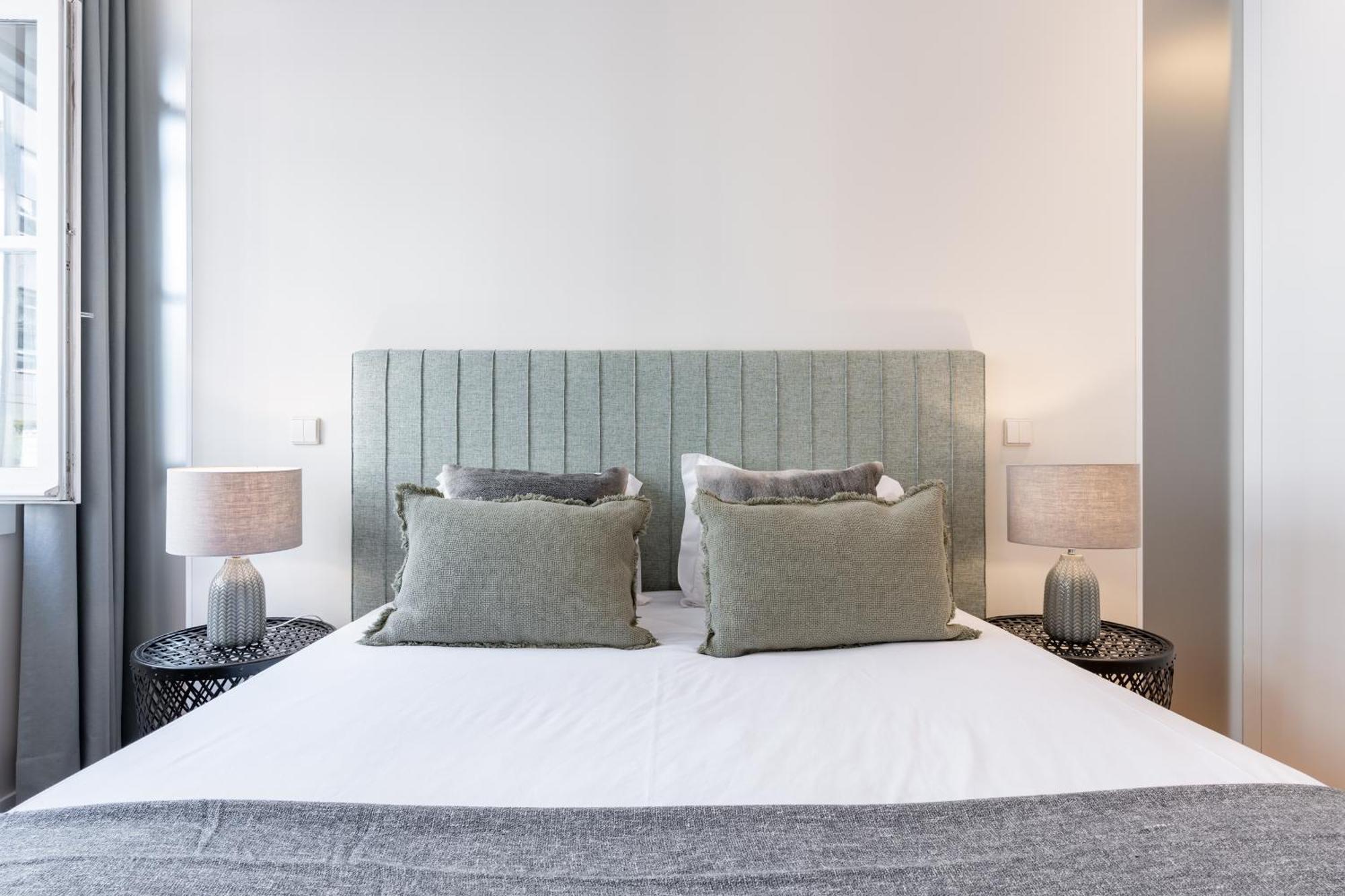 Viva 4 Suites Batalha Residence & Size Flats Batalha Porto Eksteriør billede